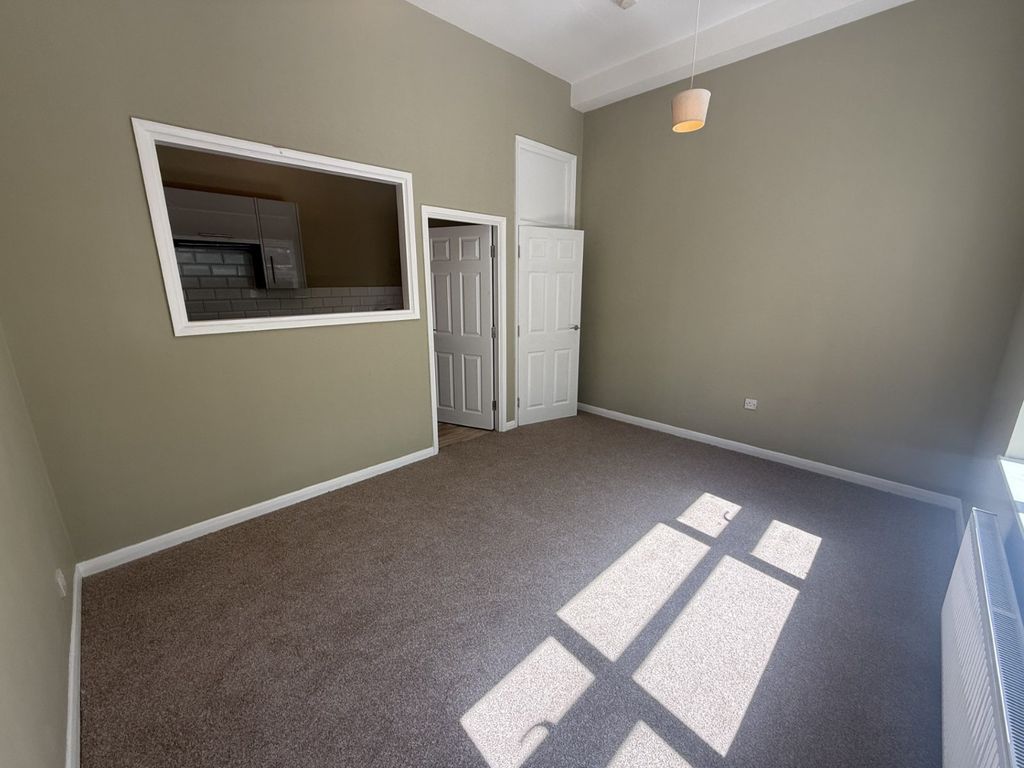 Property photo 1 of 5 Picture No. 09