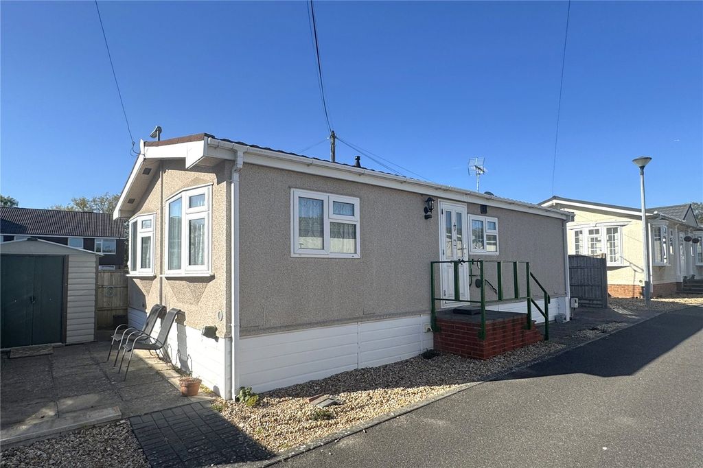 Property photo 1 of 11 Picture No. 15