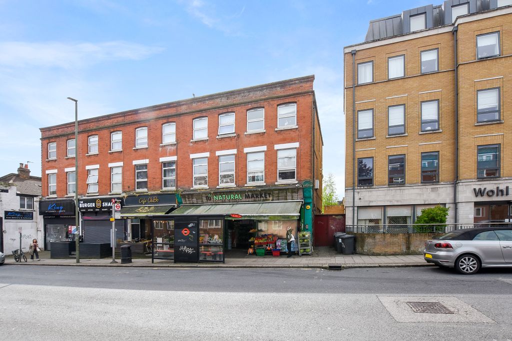 Property photo 1 of 12 1 - 2A 27B Church Lane - Exetrior -Original (1).Jpg
