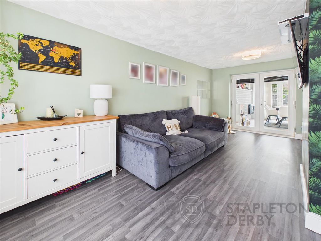 Property photo 3 of 20 Cam04645G0-Pr0101-Still006.Jpg