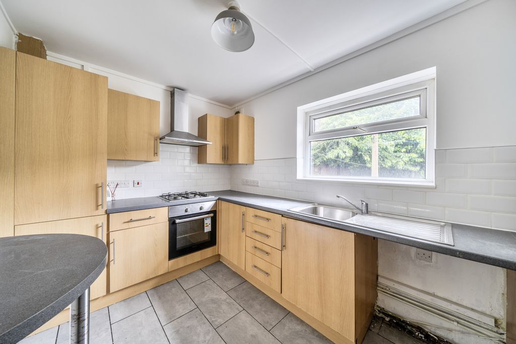 Property photo 3 of 19 1470341-12-6A1ee1...