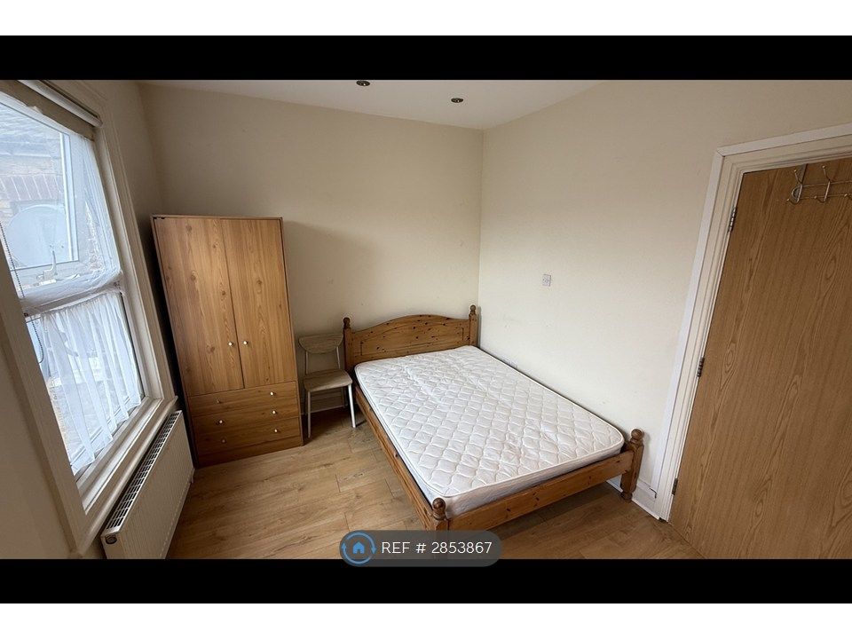 Property photo 2 of 3