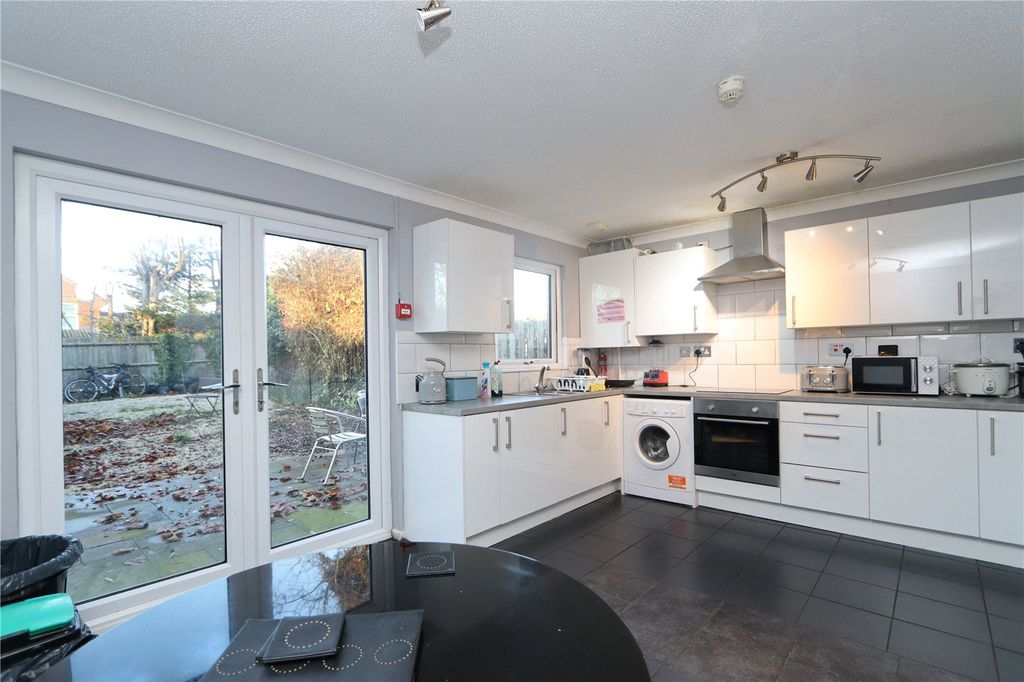 Property photo 3 of 16 Picture No. 05