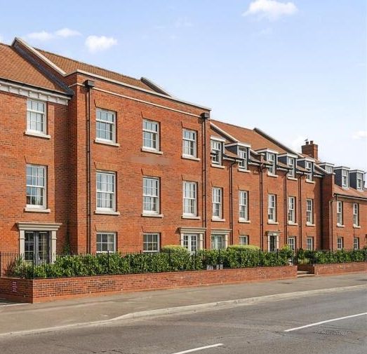 Property photo 2 of 19