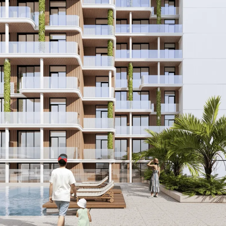 Property photo 3 of 10 Yard_Facade-2.Png