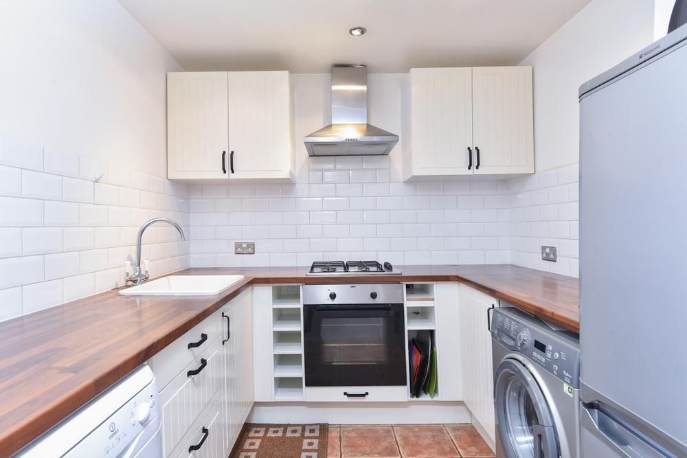 Property photo 2 of 6 02-.Jpg