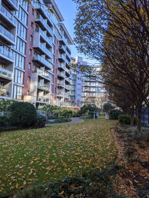 Property photo 1 of 27 Photo 0