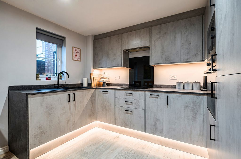 Property photo 2 of 9 1434684-23-69c6c3...