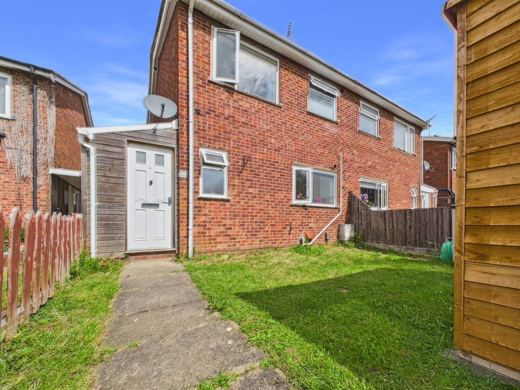 Property photo 3 of 20