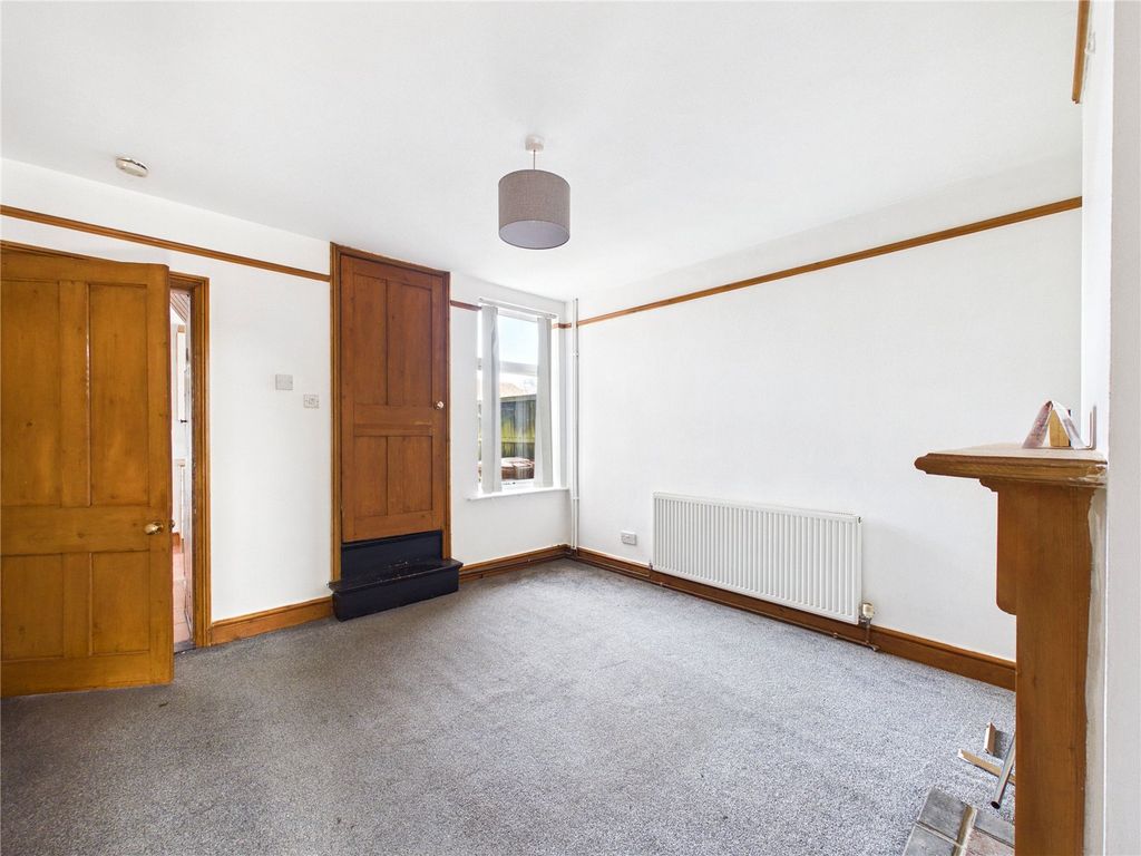 Property photo 3 of 8 Picture No. 03