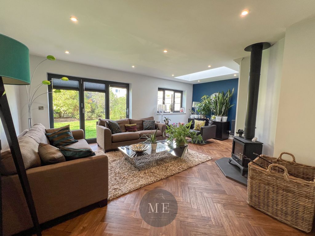 Property photo 2 of 38 Img_5729