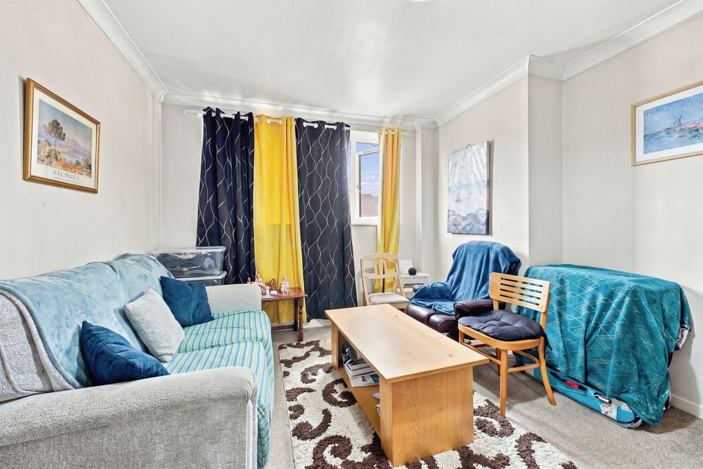 Property photo 3 of 14 Pbox-Img.Jpg