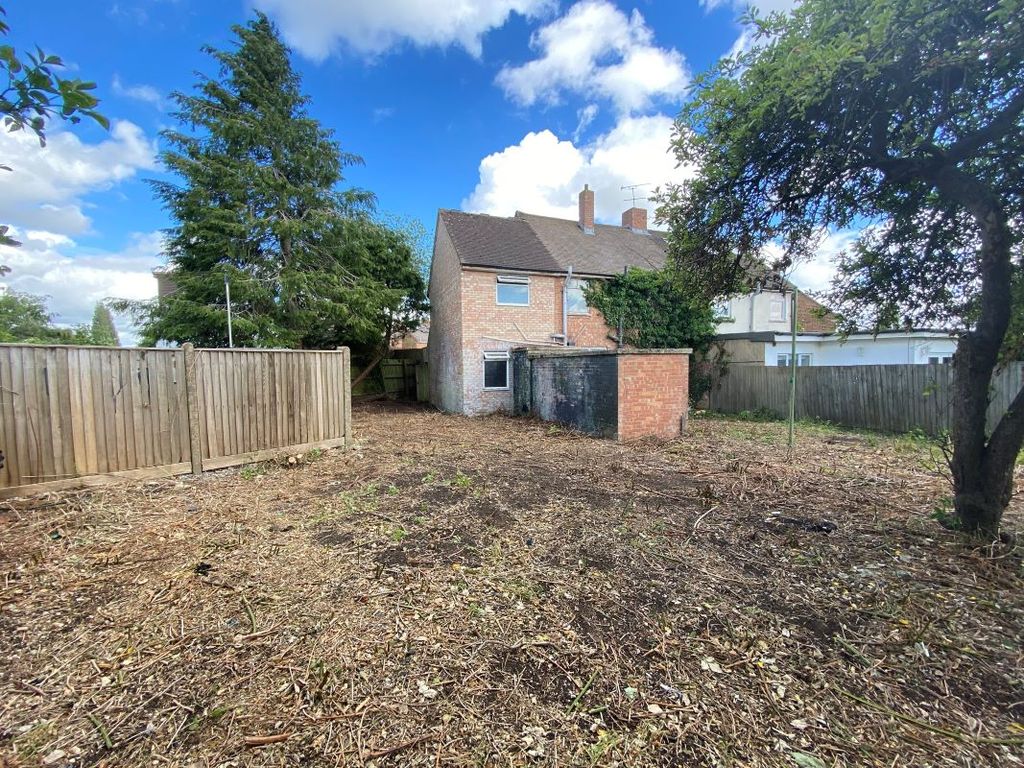 Property photo 3 of 5