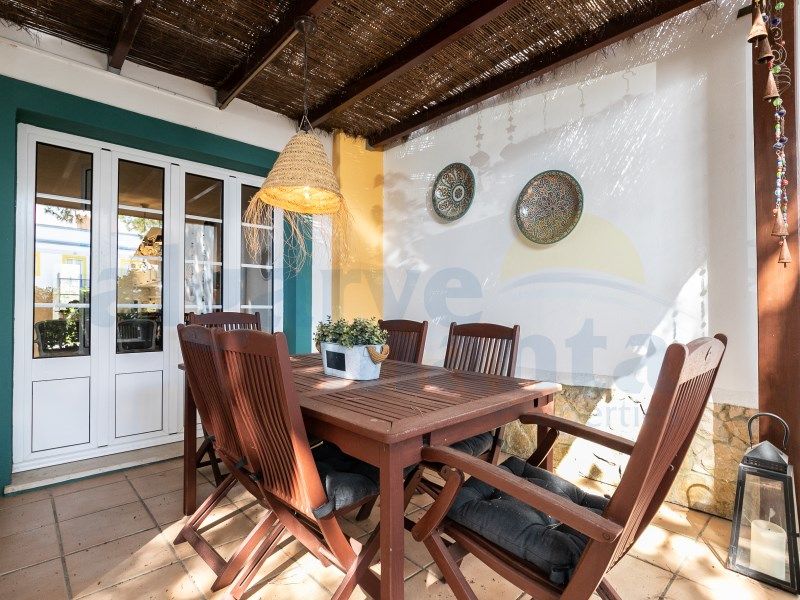 Property photo 2 of 29