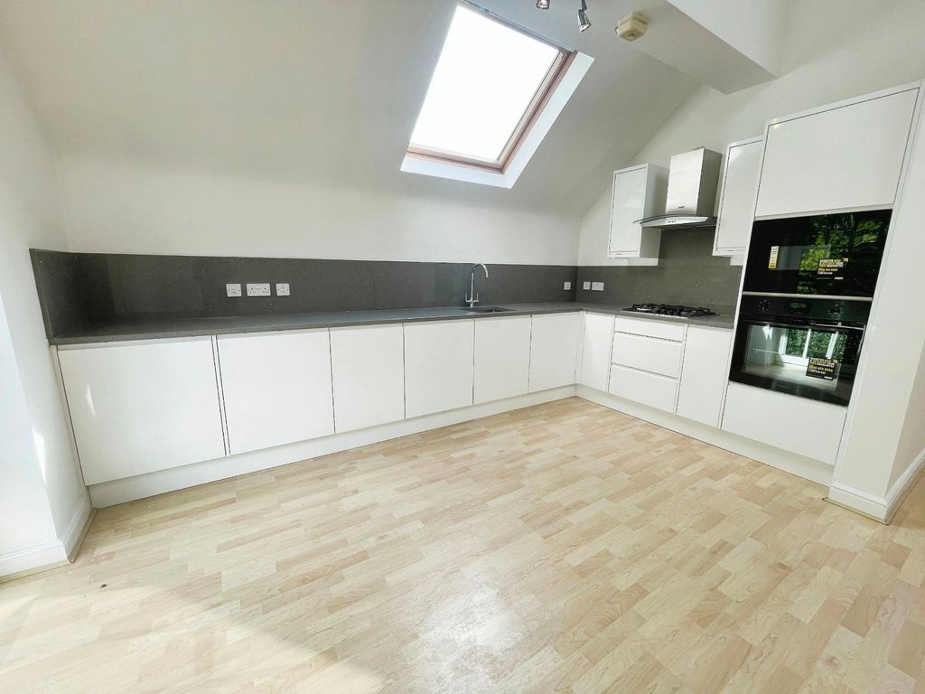 Property photo 3 of 18 Picture No. 60
