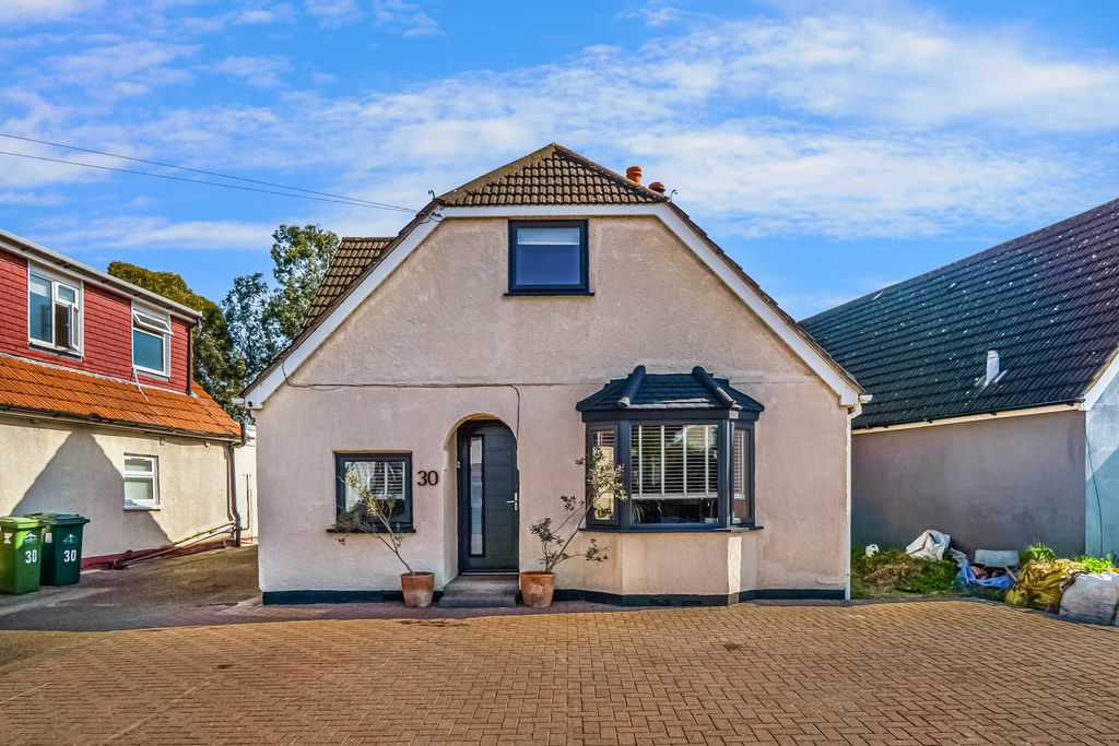 Property photo 1 of 16 Dsc03087