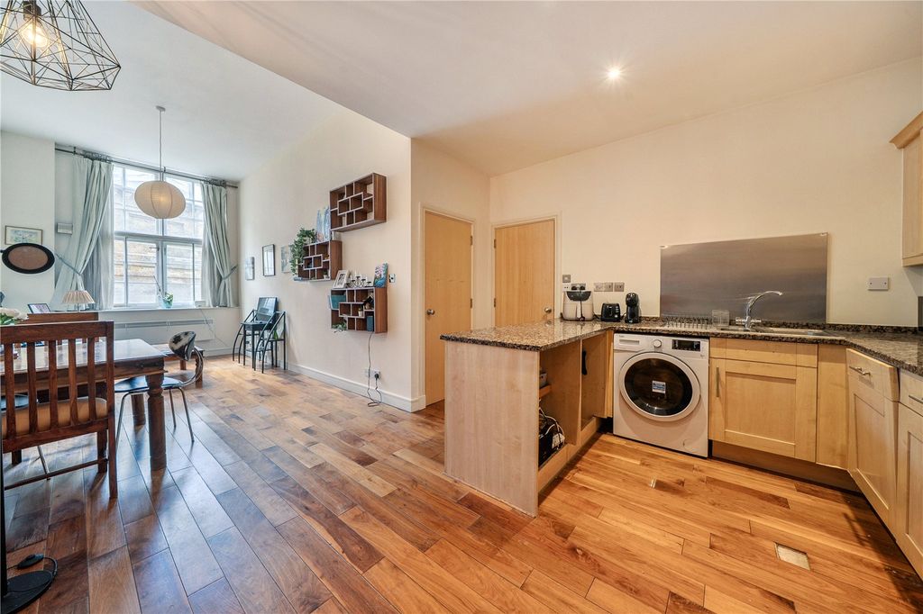 Property photo 1 of 19 Reception Room