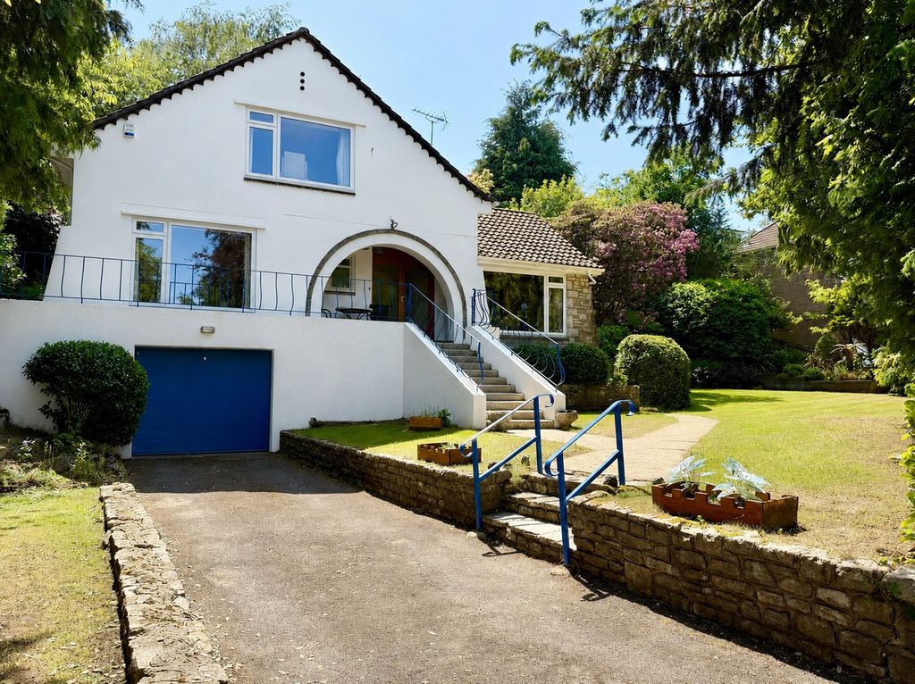 Property photo 1 of 29