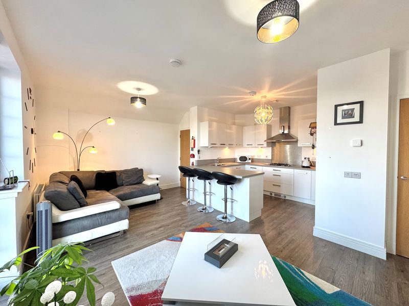 Property photo 2 of 22 Photo 8