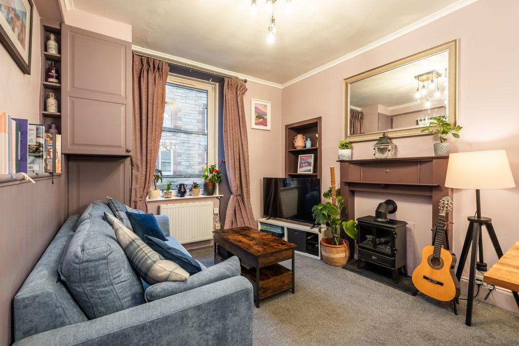 Property photo 2 of 19 Property Image 2