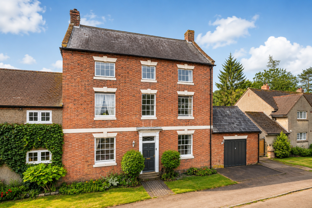 Property photo 1 of 36