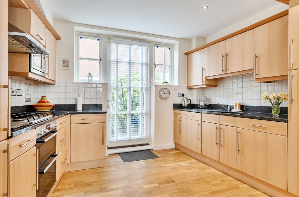 Property photo 2 of 22 1436201 (10).Jpg