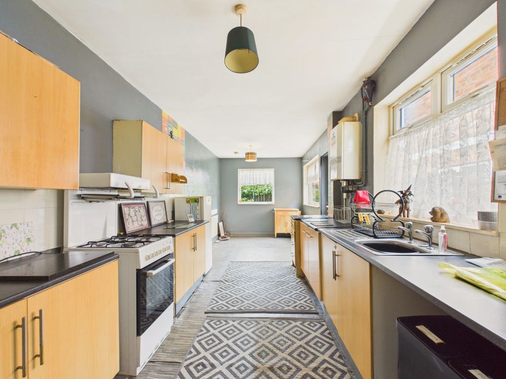Property photo 2 of 10 5173502