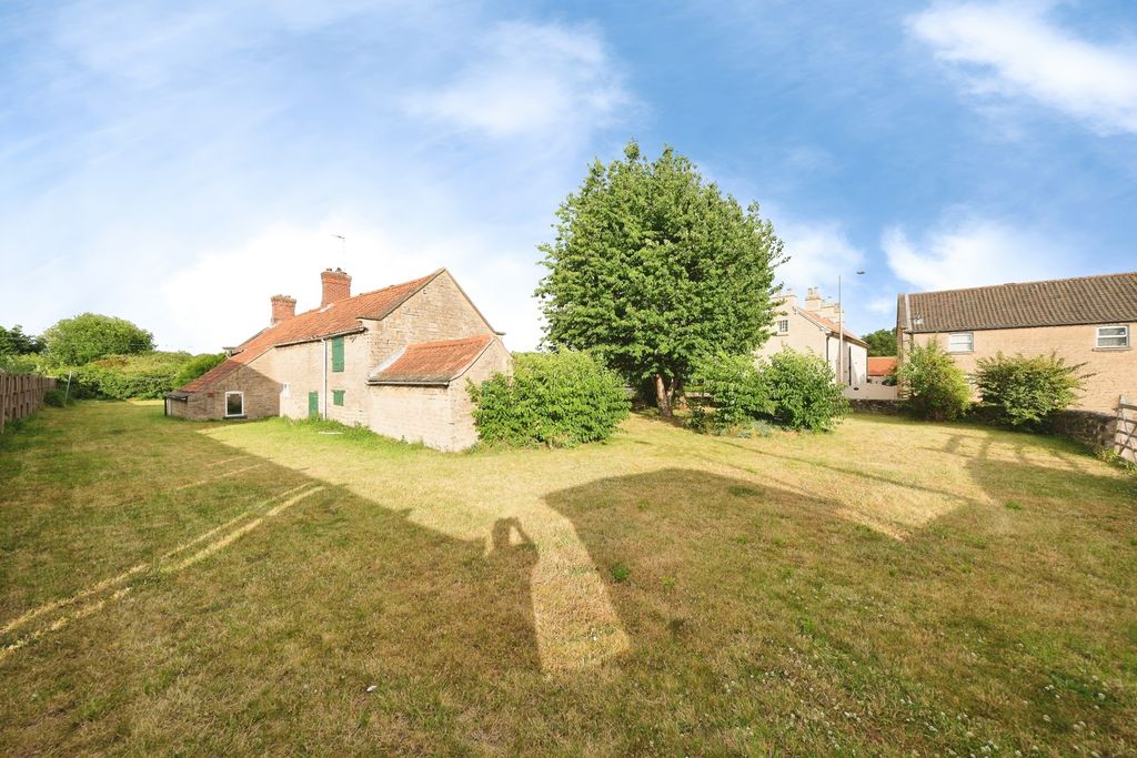 Property photo 2 of 19 Pbox-Img.Jpg