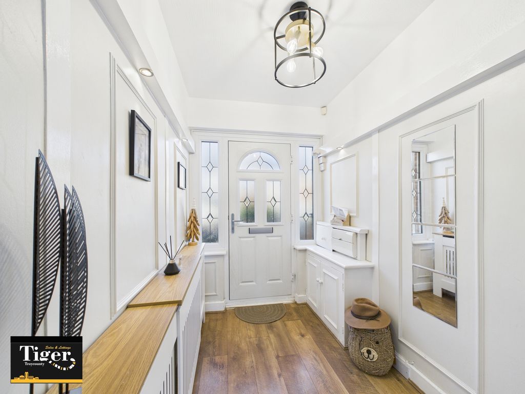 Property photo 3 of 31