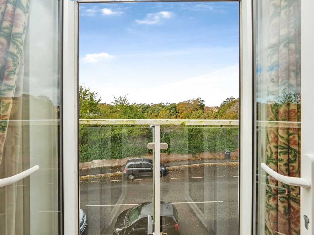 Property photo 2 of 20 Pbox-Img.Jpg