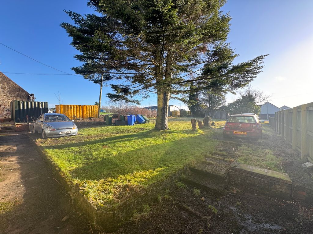 Property photo 2 of 5 2