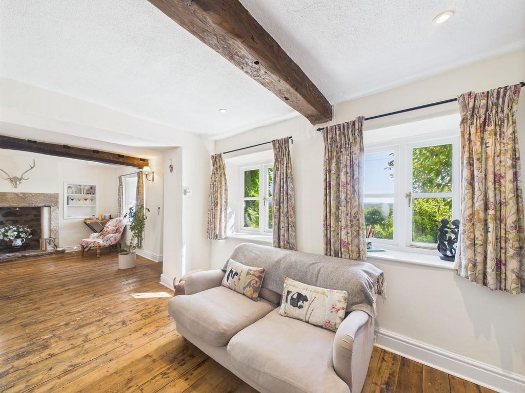 Property photo 3 of 42 Open Plan Sitting Room