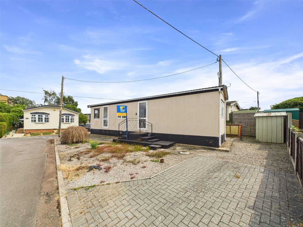 Property photo 1 of 11 Picture No. 14