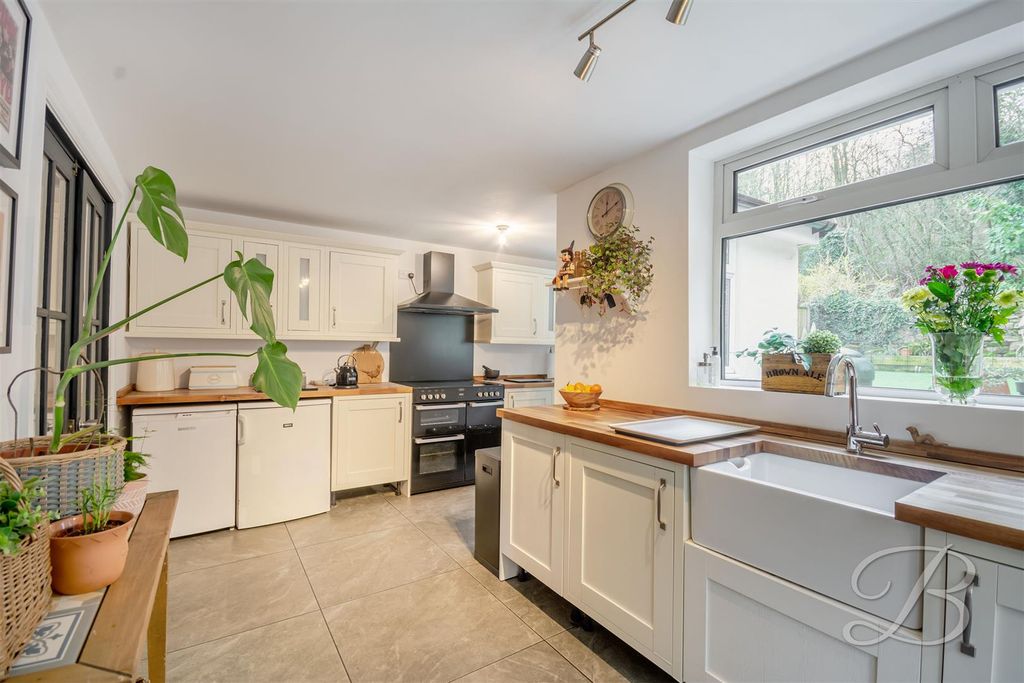 Property photo 2 of 27 Ccltd-17.Jpg