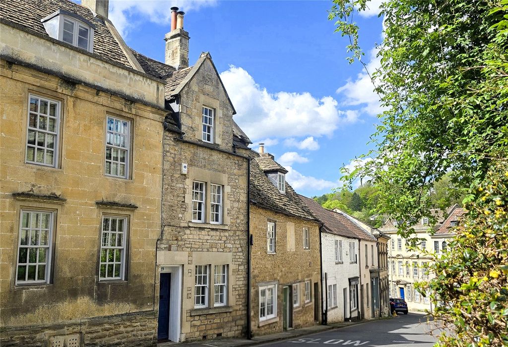 Property photo 1 of 26 External