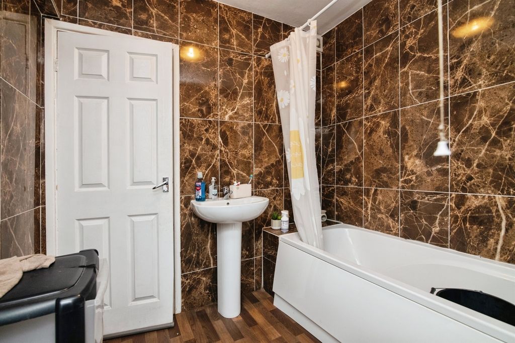 Additional image 9 of 5 bed detached house for saleBath Street, Sedgley, Dudley DY3