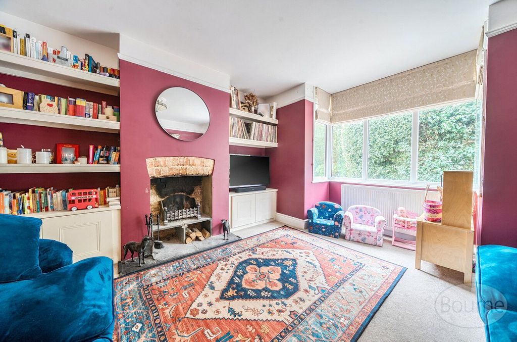 Property photo 2 of 17 Picture No. 09