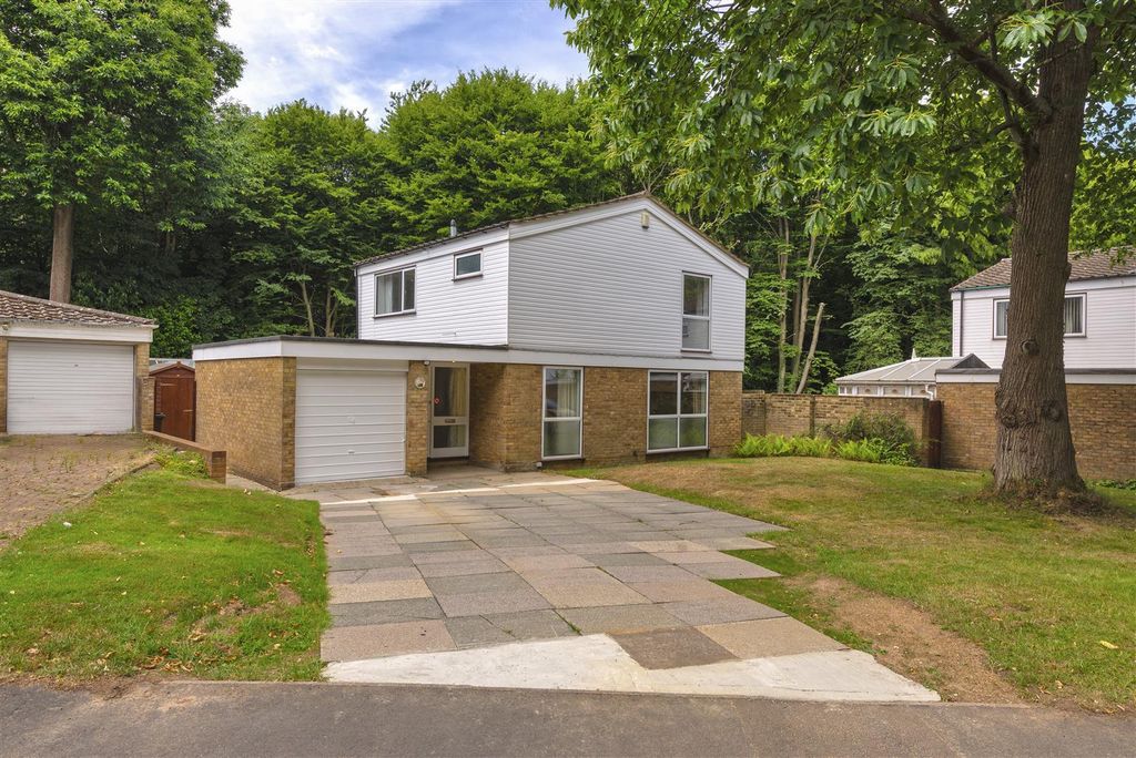 Property photo 1 of 15 Front