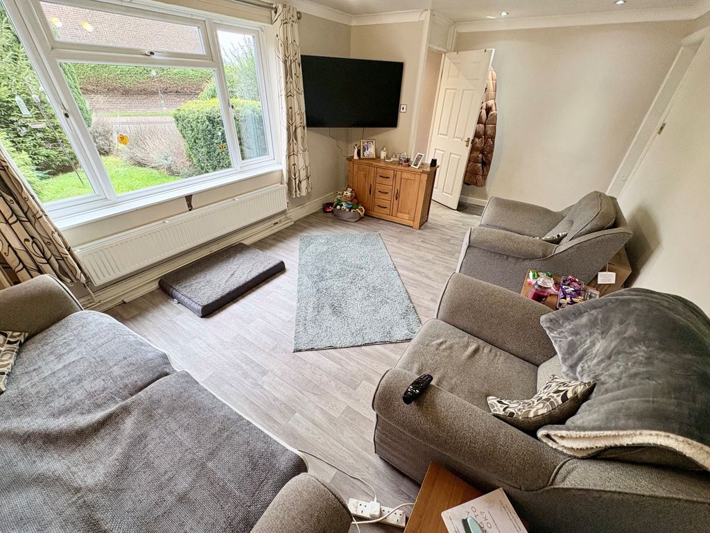 Property photo 3 of 19 Gallery