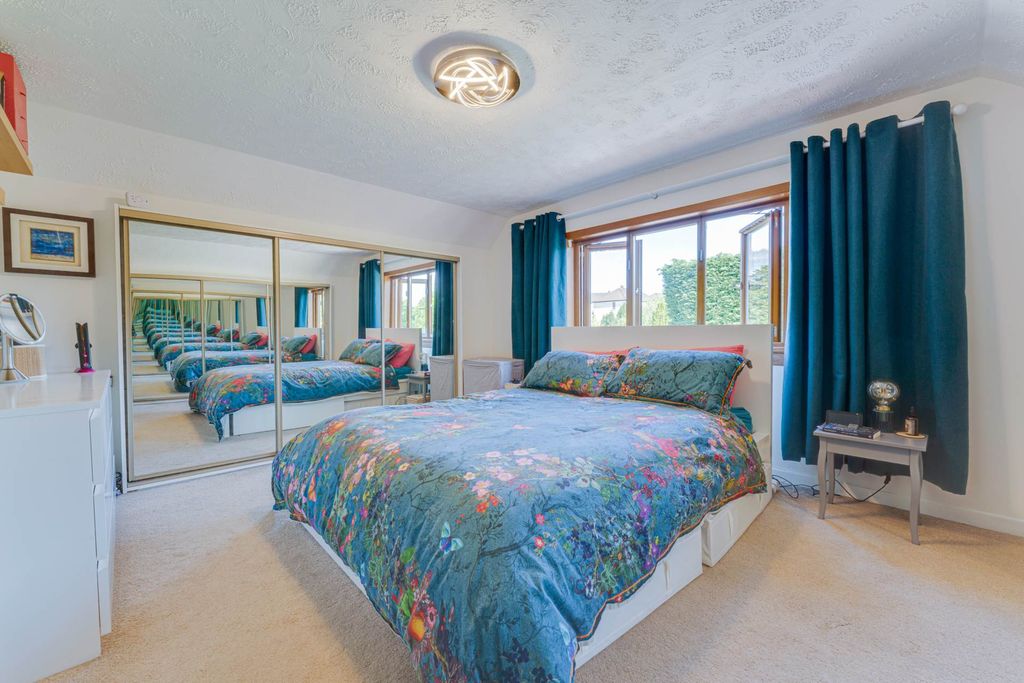 Additional image 10 of 4 bed detached house for saleMilliken Road, Kilbarchan PA10