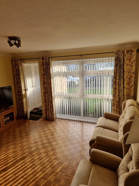 Property photo 2 of 4