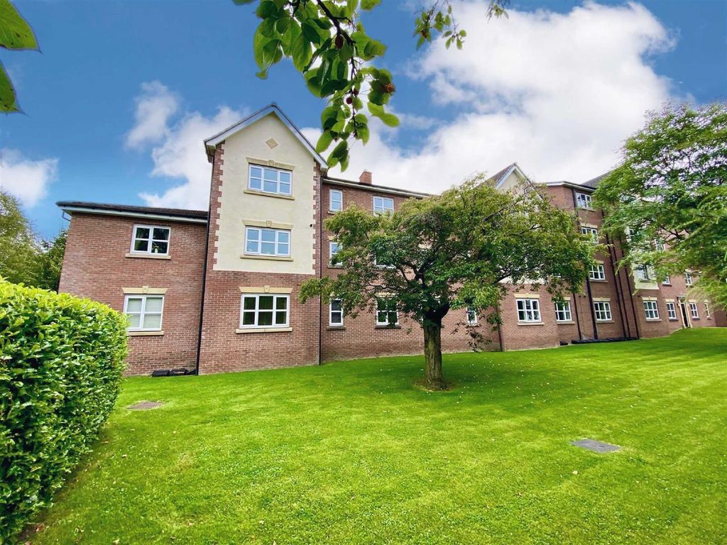 Property photo 1 of 9