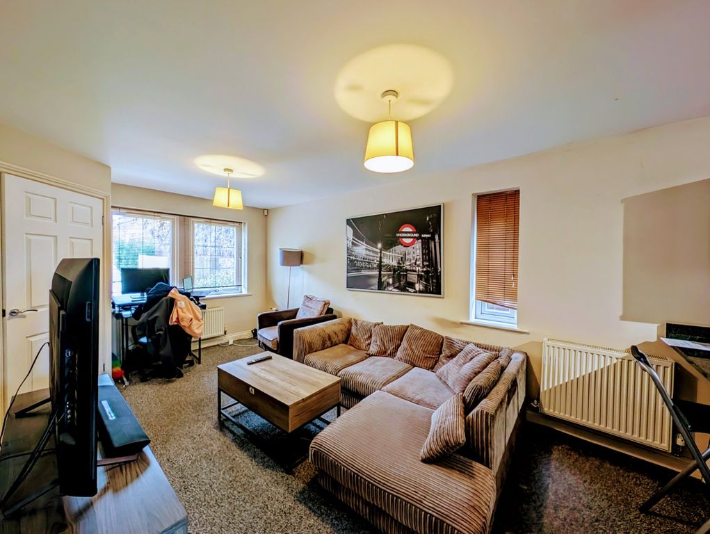 Property photo 2 of 11 Picture No. 19