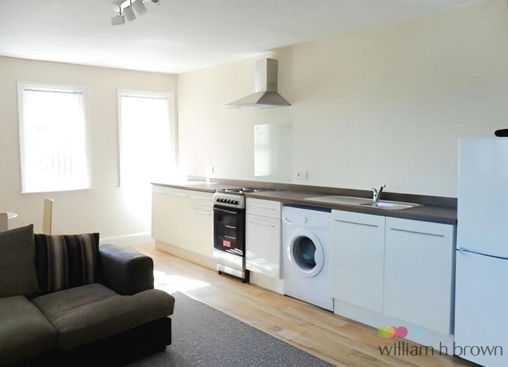 Property photo 2 of 6 Image