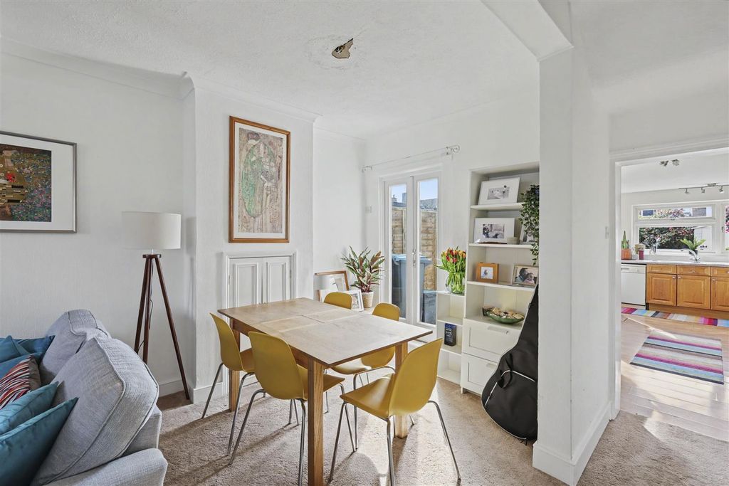 Property photo 3 of 15 Fep Gordon_2.Jpg