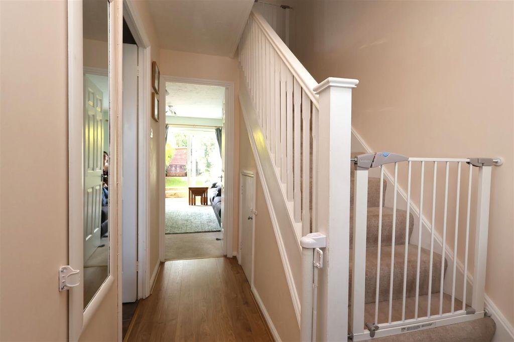 Property photo 2 of 13 Img_0605.Jpg