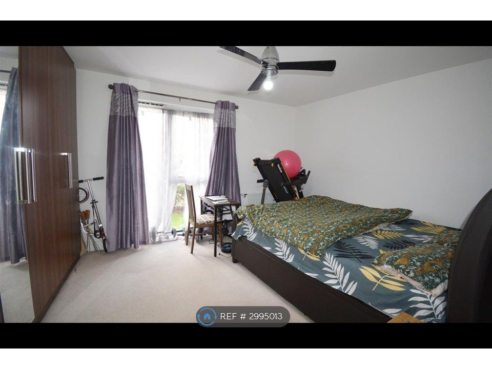 Property photo 3 of 5