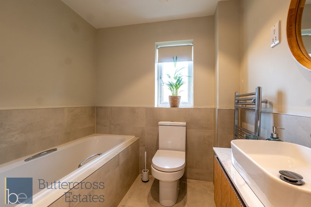 Additional image 31 of 5 bed detached house for saleOakfield Road, Fernwood NG24
