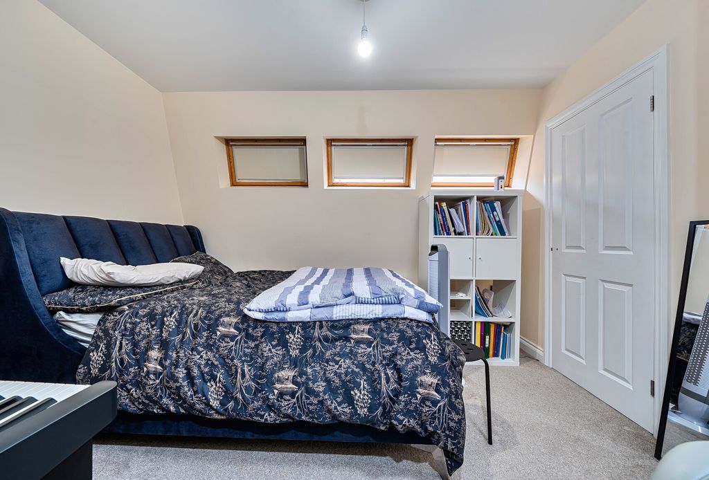 Property photo 2 of 12 1432162-6-69c66d9...