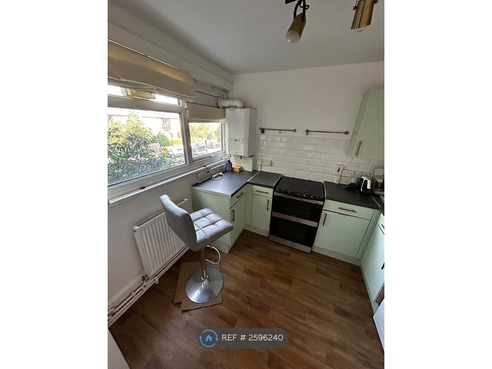 Property photo 3 of 26